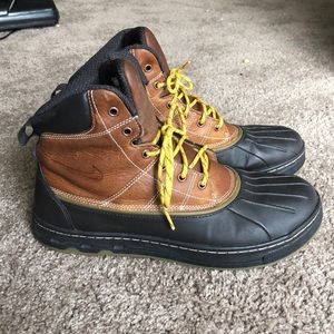 Men’s Nike ACG boots